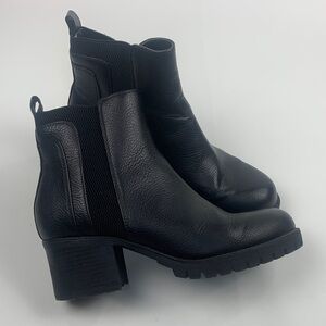 MIA Black Chunky Ankle Booties boots Size 9 Pull on Elastic fit Block Heel